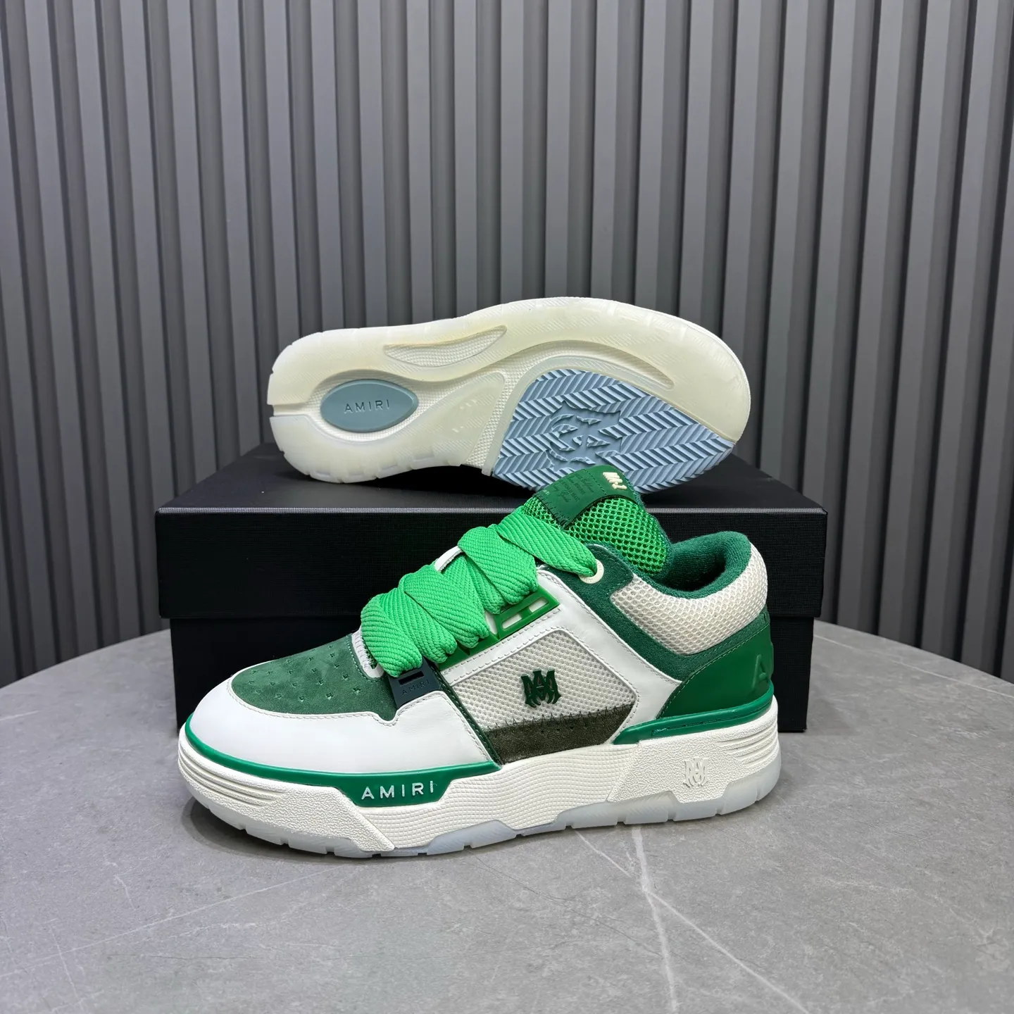 Men's shoes 💰660💰 AMIRI AMIRI trendy brand hot sale 🔥 Available all year round, couples 💑 Official website synchronization Imported fabrics 1⃣️ vs 1⃣️ replica, original factory special original sole, 35-45 (45. non-refundable)